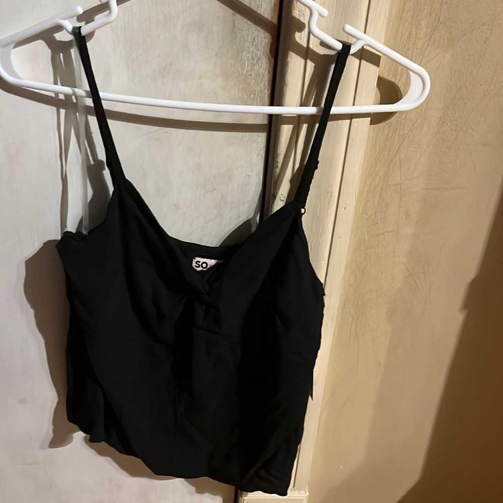 Tank top knot